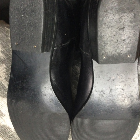 9 West Flat Leather Slip in Boot 👢 - Picture 5 of 12